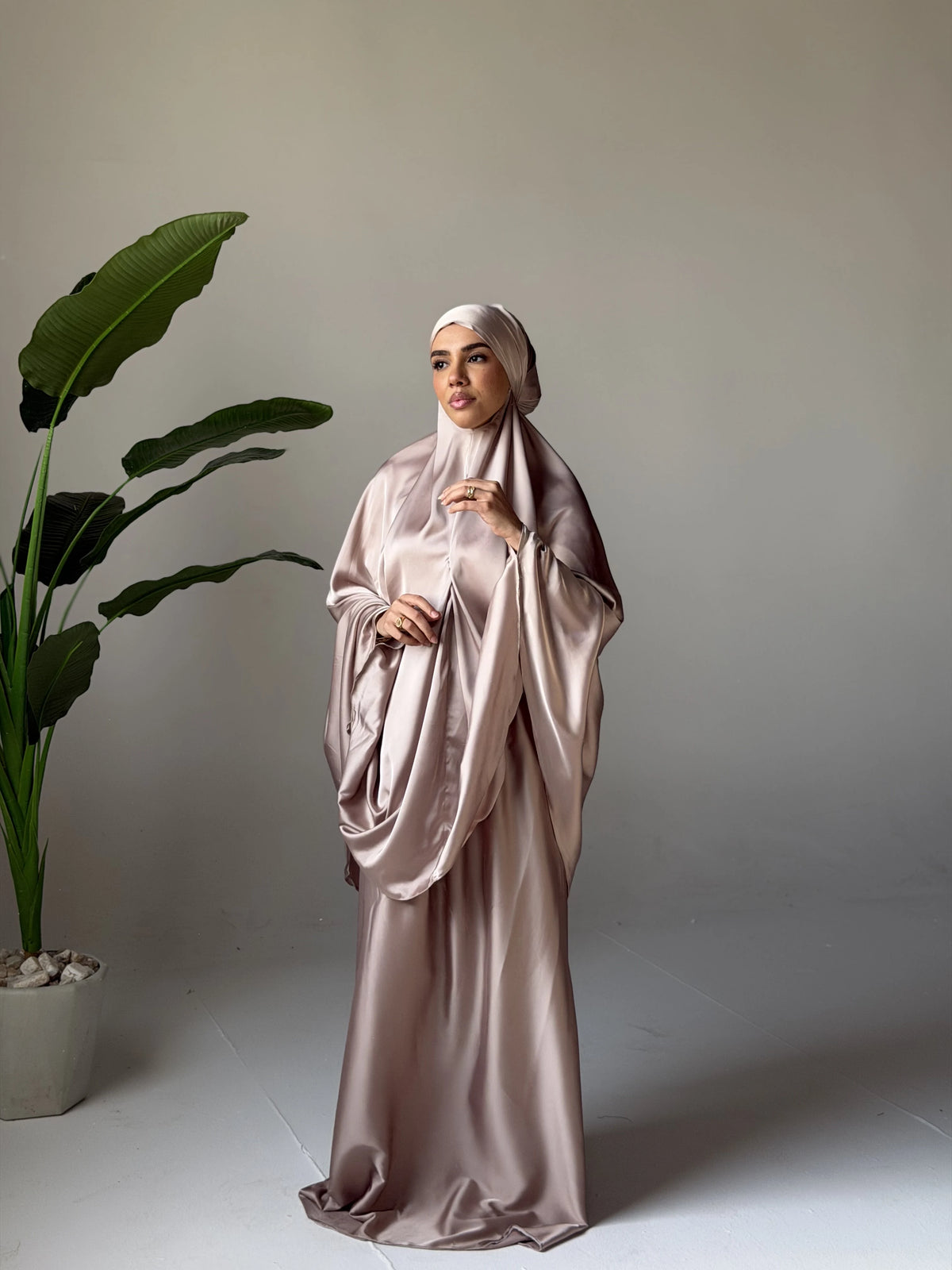 Satin Prayer Set