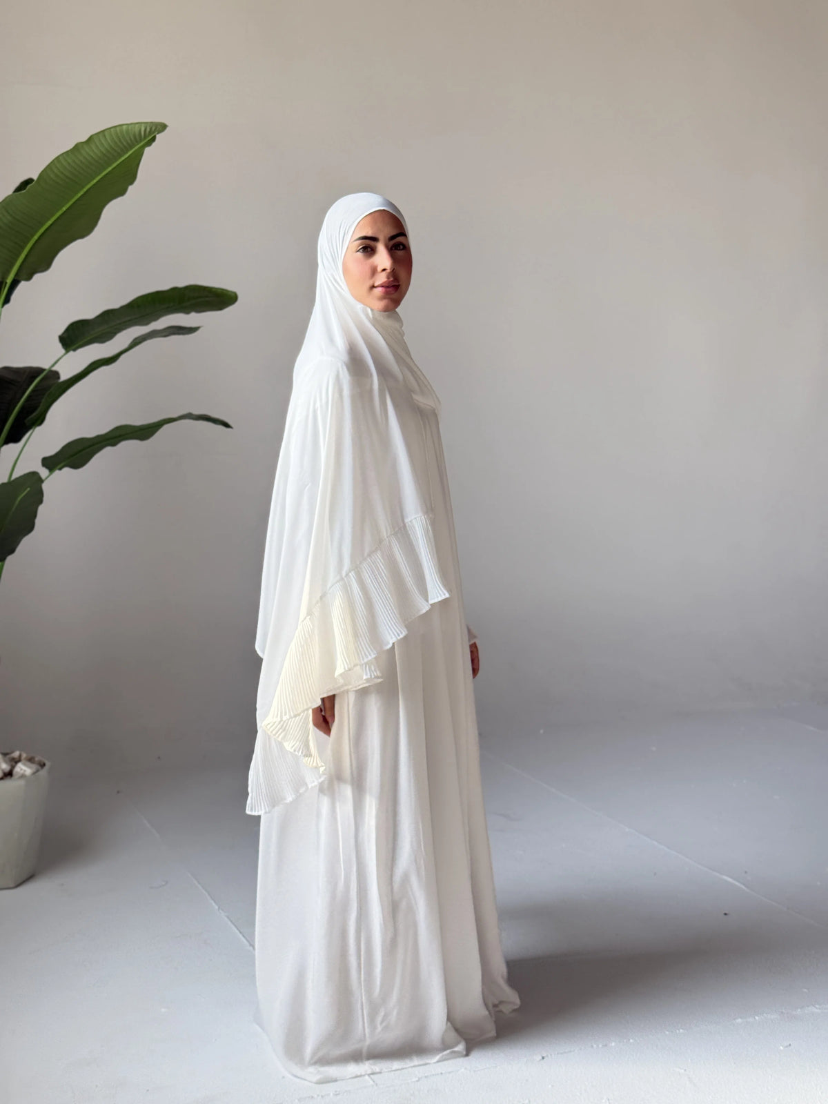 عباية يقين
