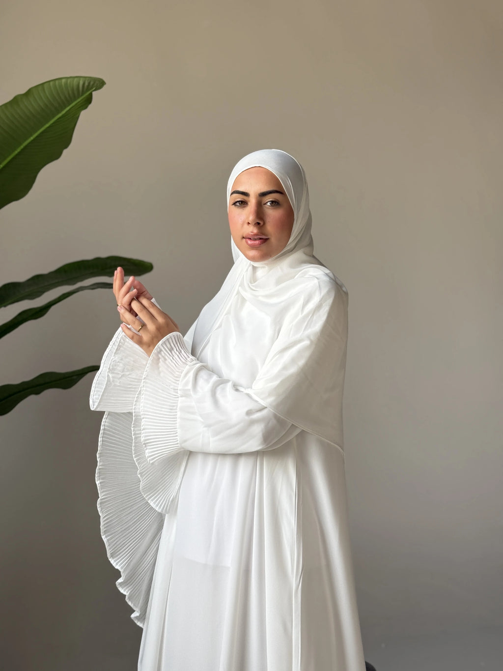 عباية يقين