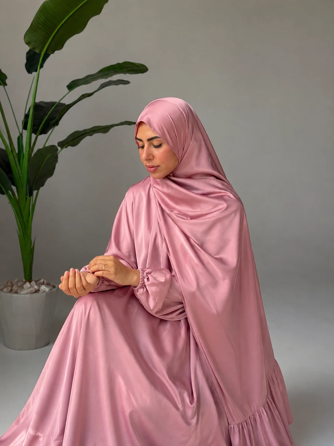 إسدال ستان بطرحة